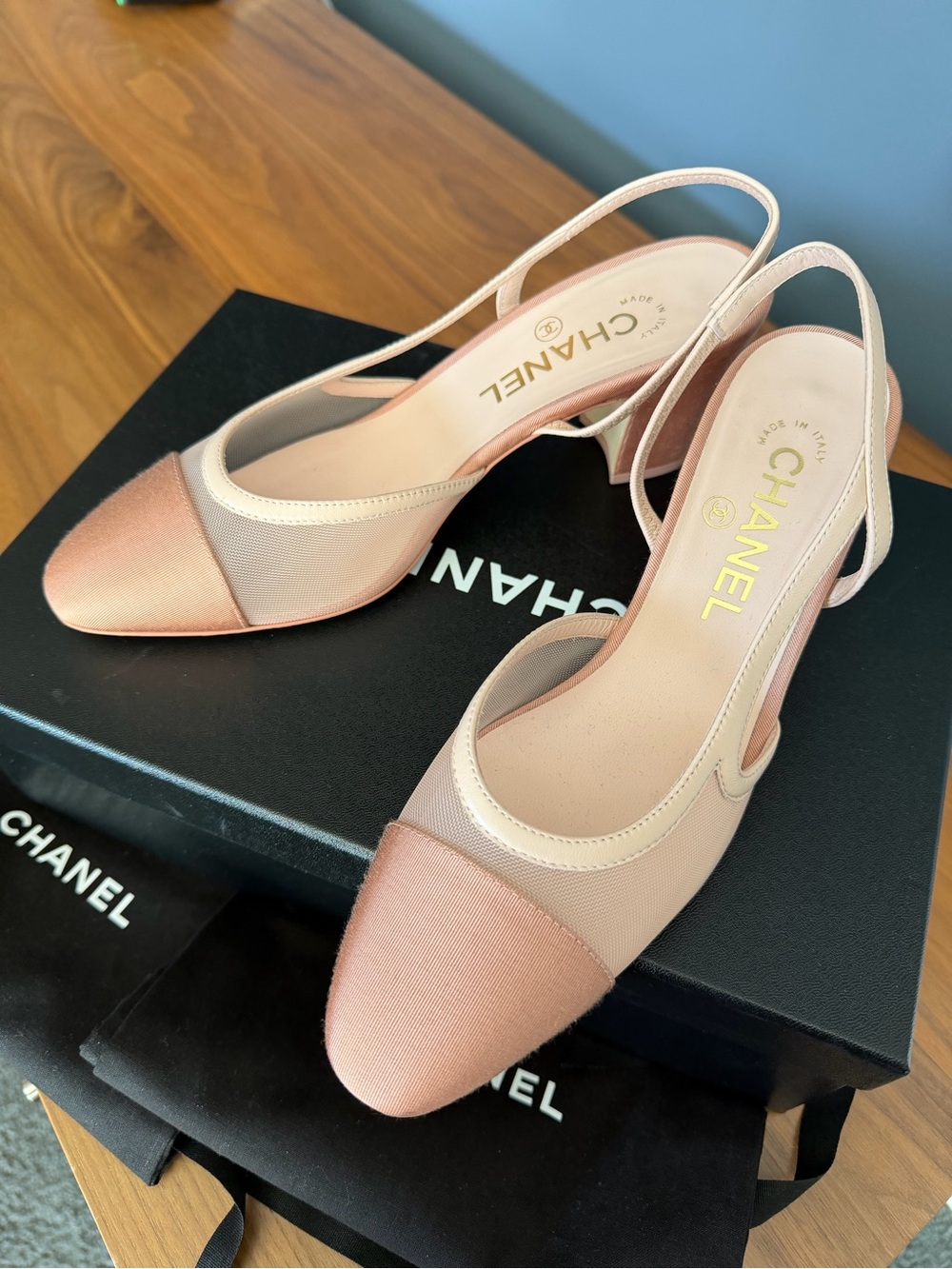 CHANEL Blush Pink Slingback Pumps with Pointed Cap. 37.5